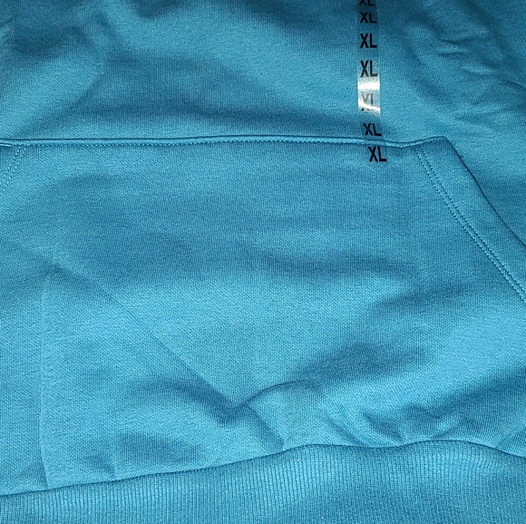 Puma Sweater - Picture 8 of 12